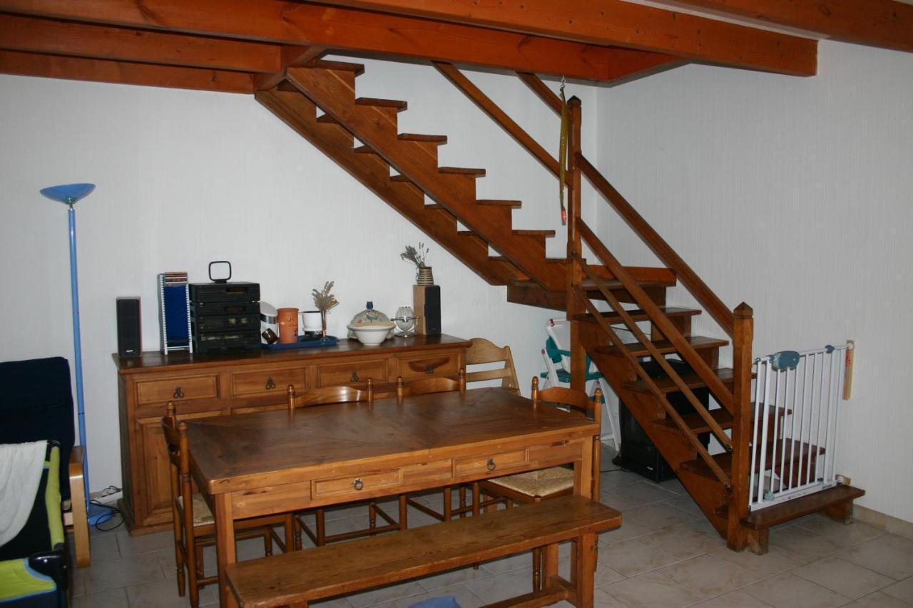 La Pommeraie Jonzac Exteriör bild